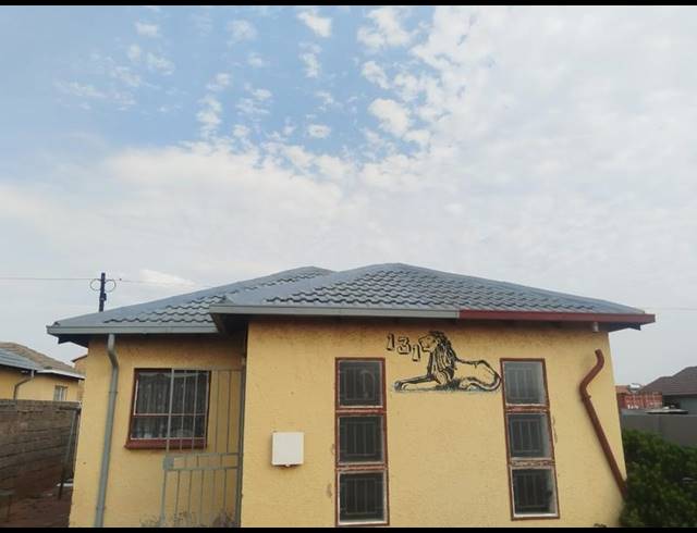 3 BEDROOM HOUSE FOR SALE IN DAWN PARK
